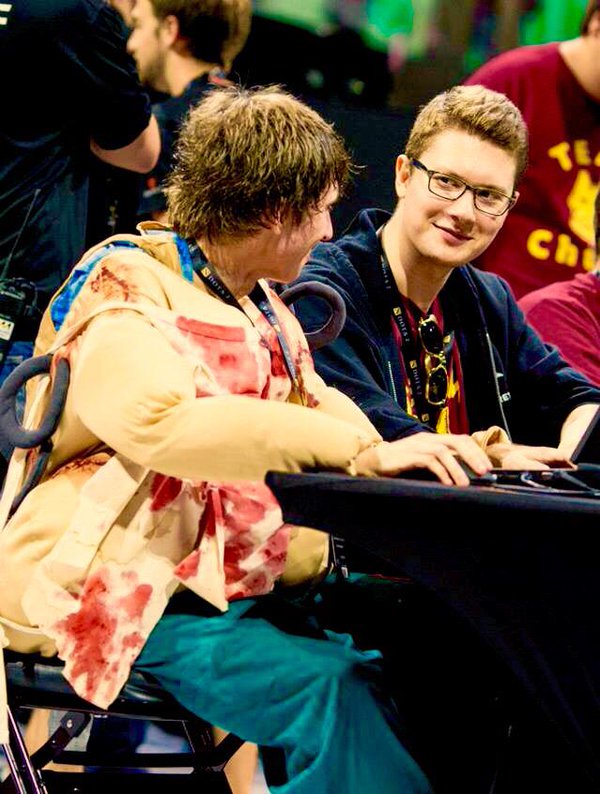 Puppey and Dendi: A better love story than Twilight